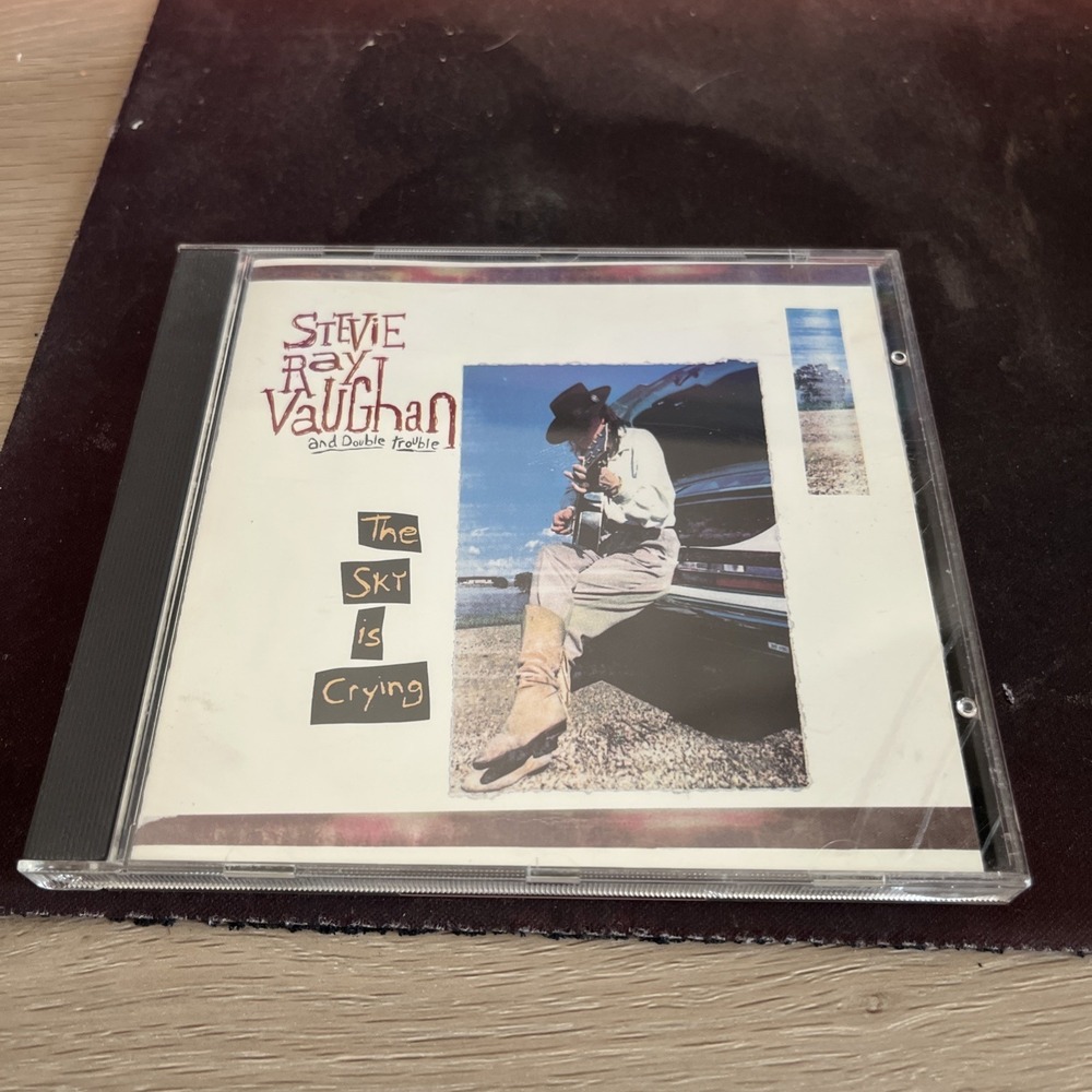 Stevie Ray Vaughan The Sky Is Crying CD 1991 Blues Rock Epic EK 47390 US